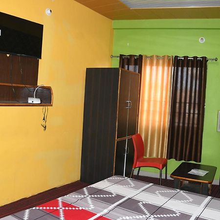 Hotel Mountain View And Rooftop Restaurant Pithoragarh ภายนอก รูปภาพ