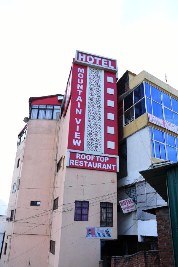 Hotel Mountain View And Rooftop Restaurant Pithoragarh ภายนอก รูปภาพ